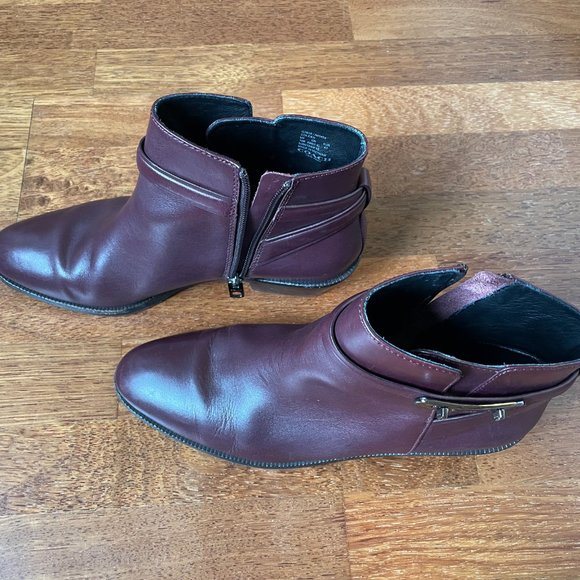 Coach Burgundy Booties - Great Condition! - Picture 3 of 9